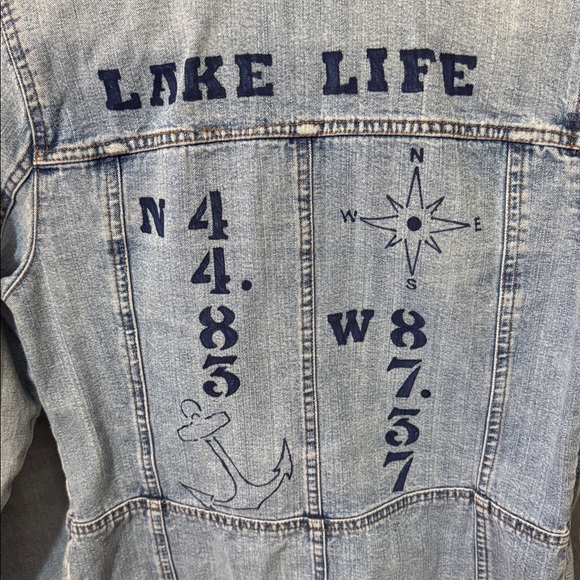 SO Light Blue Denim Jacket Lake Life Sturgeon Bay, WI - Picture 3 of 6